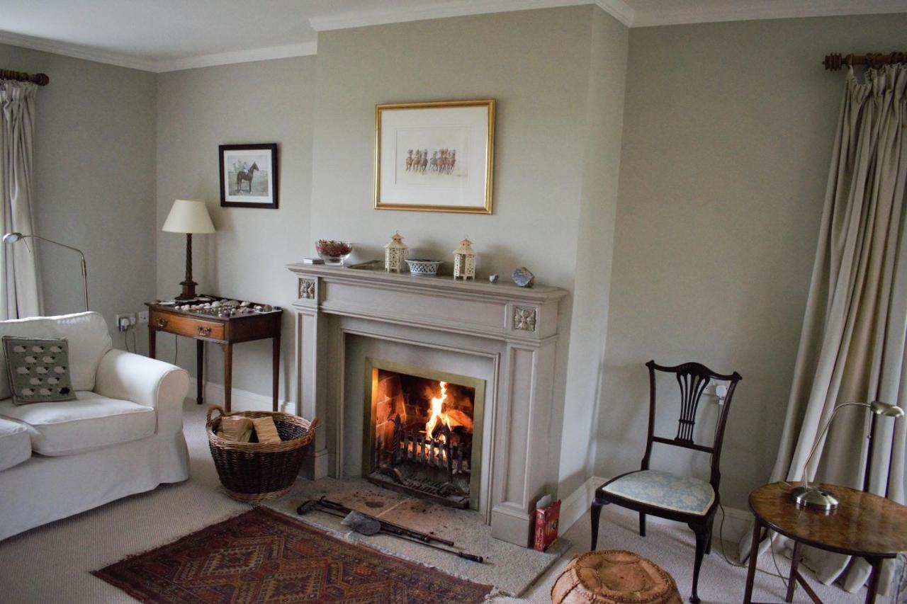 Weston Hill Farm Bed and Breakfast Moreton Pinkney Exteriör bild